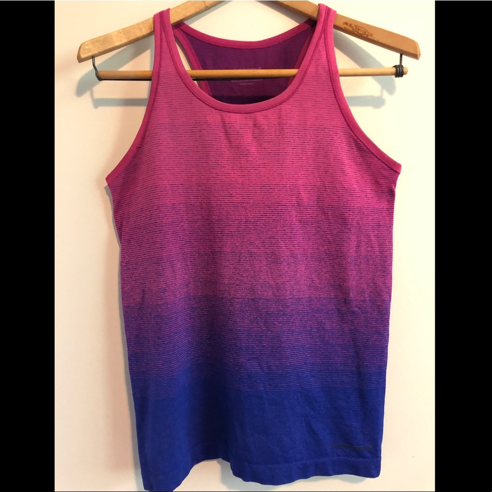 Brooks Streaker Seamless Tank